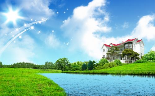 дом на берегу с зеленым газоном, поле и голубое небо
