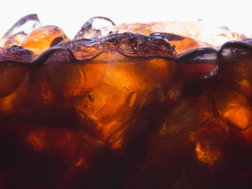 Уникальные напитки, лед летом, coca-cola
