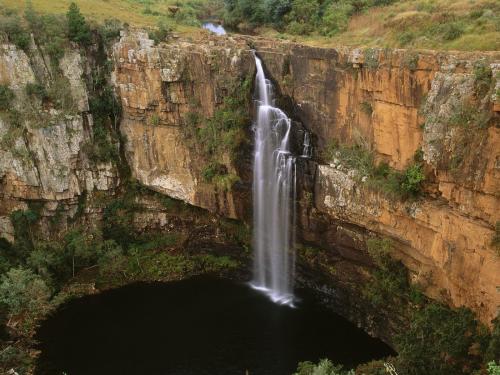 водопад на реке Sabie, Трансвааль в Южной Африке